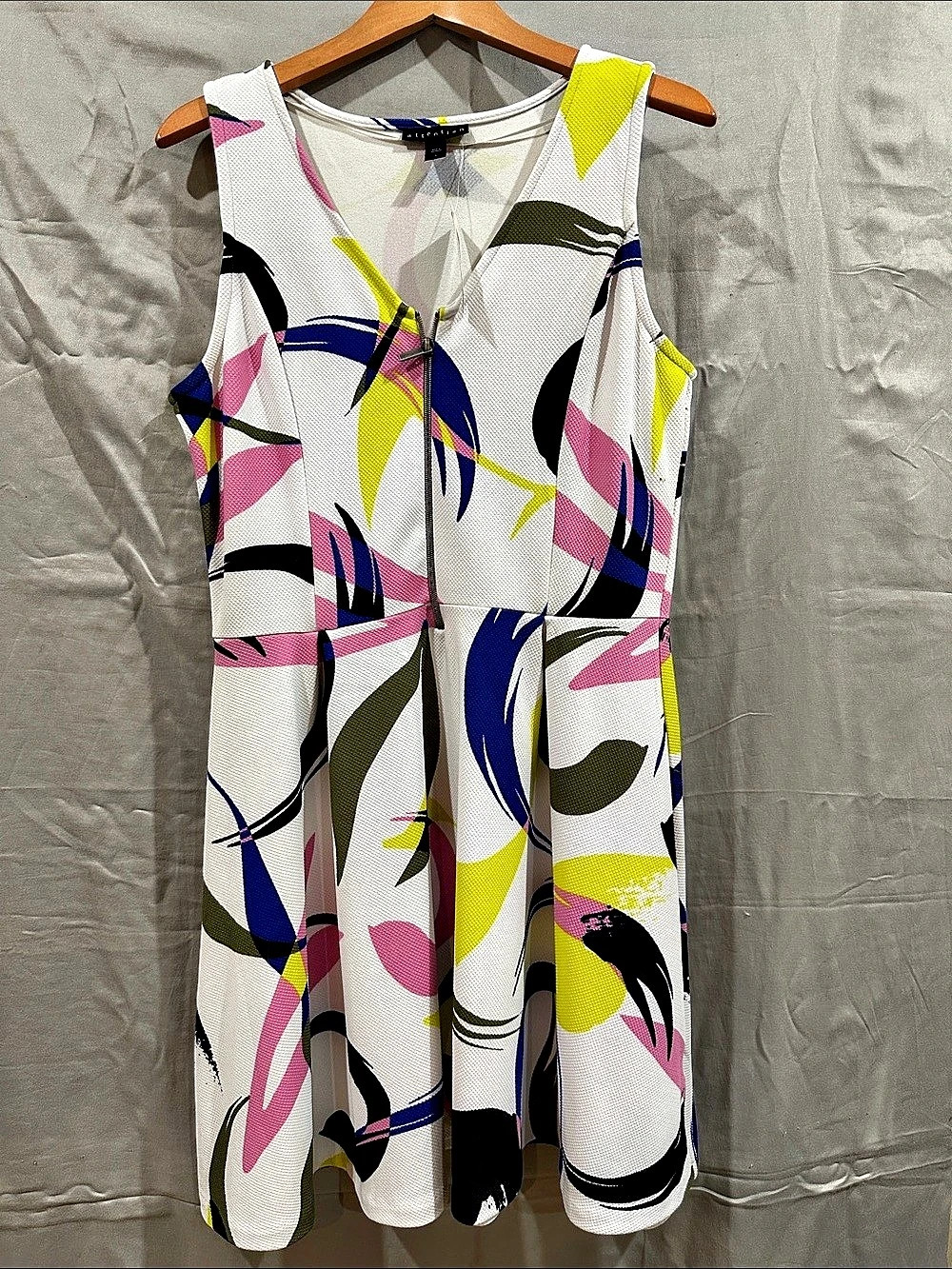 attention Abstract Print Mini Dress Size Large NWT
